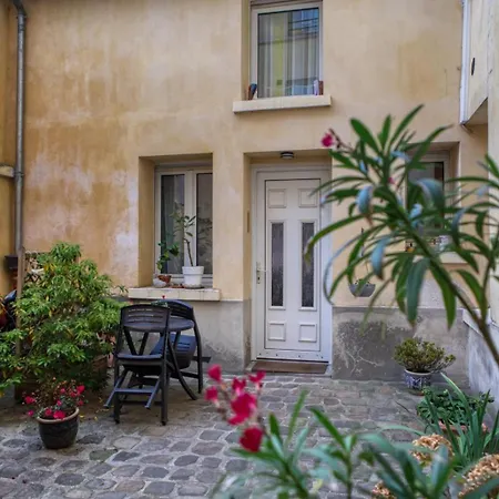 Le Jouvencel - Au Calme à 5 Min Du Château Apartamento