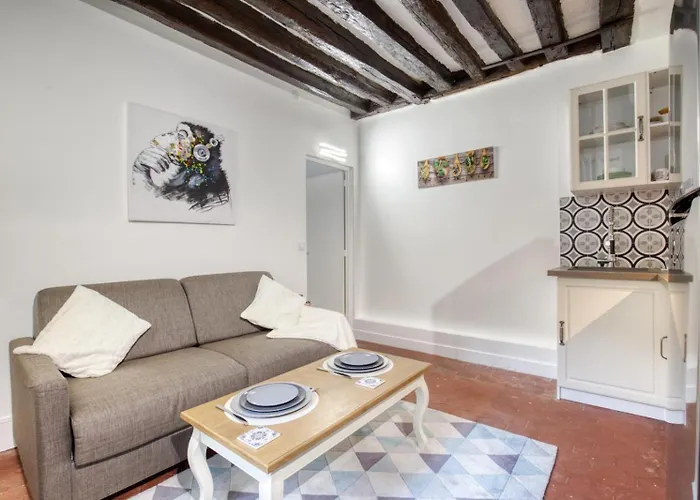 Le Jouvencel - Au Calme à 5 Min Du Château Apartamento